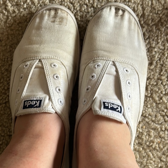 Well worn women’s shoes, Keds slip ons, size 10 - Picture 5 of 5